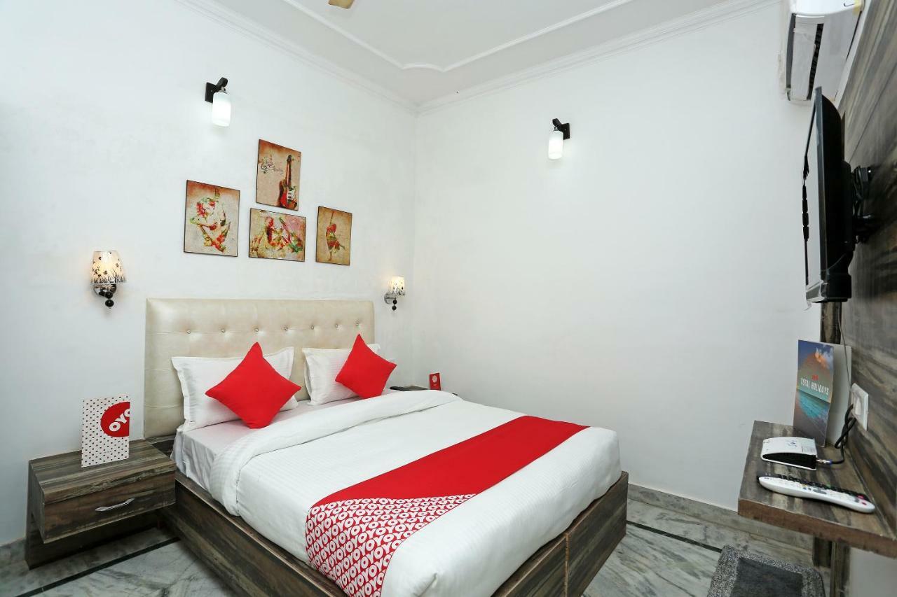 Oyo 16544 Bella Vista By Jordan Ξενοδοχείο Agra  Εξωτερικό φωτογραφία