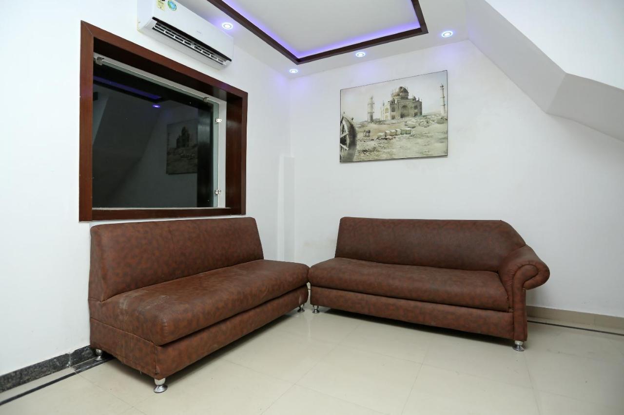 Oyo 16544 Bella Vista By Jordan Ξενοδοχείο Agra  Εξωτερικό φωτογραφία